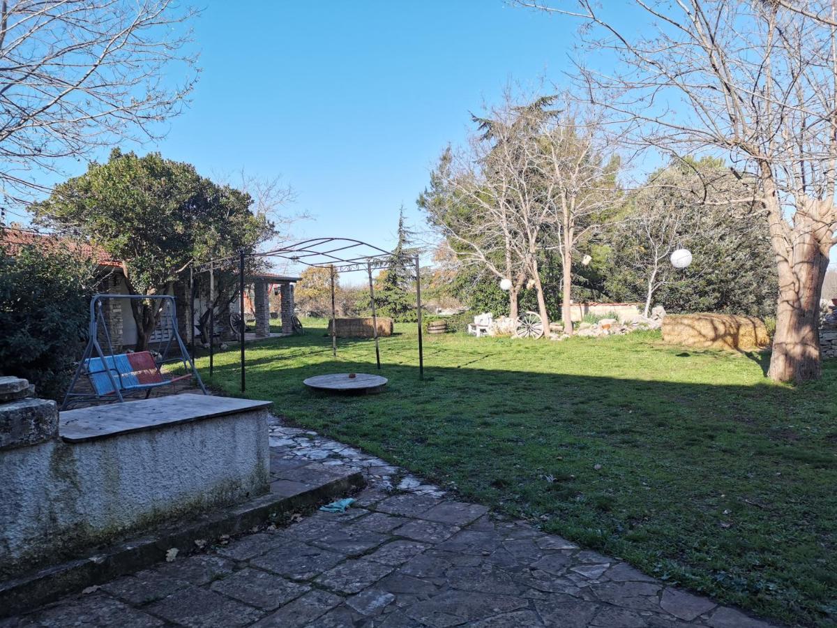 Masseria Tarantini Кастел дел Монте Екстериор снимка